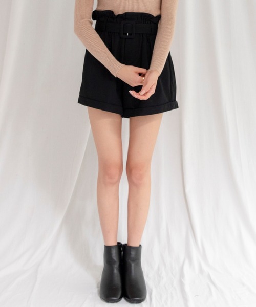 yuue' ( wear )（ユーイ）の「ベルト付きフレアショートパンツ（その他パンツ・レディース・ブラック/アイボリー・FREE）」の7枚目の写真