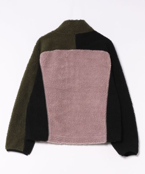 TONE SELECT WEAR(トーンセレクトウェア)の「【TONE MEN'S】ボアハイネックブルゾン(BL)(ブルゾン・レディース・ホワイト/ブラック/ダークグリーン/その他1/その他2/その他3/ライトパープル/キャメル/カーキ・LARGE/MEDIUM/X-LARGE)」の11枚目の写真