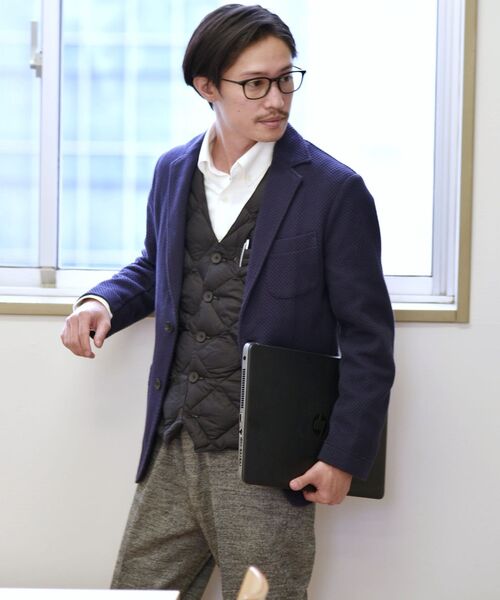 SHIPS（シップス）の「【WEB限定】SHIPS: 抗菌・防臭加工 / TEXBRID（R) テレワーク ビズ ジャージー ジャケット（テーラードジャケット・メンズ・ネイビー/グレー/ロイヤルブルー・S/M/L/XL/XXL）」の4枚目の写真
