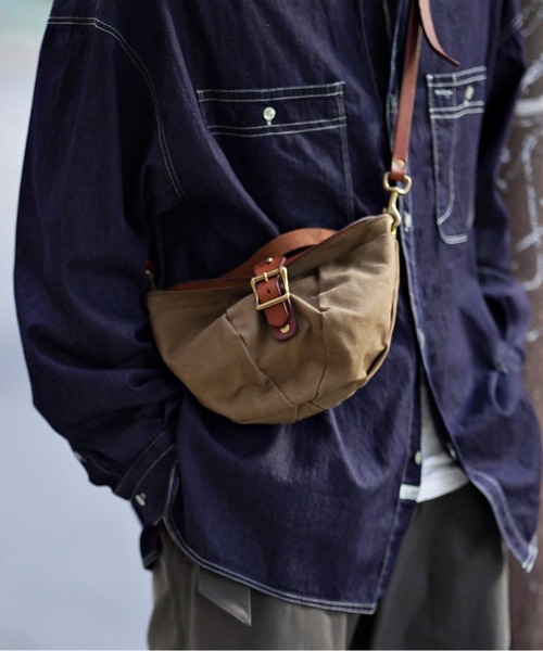 VASCO バスコ キャスバッグ ショルダーバッグ キャメル レザー VASCO バスコ キャスバッグ ショルダーバッグ キャメル レザー