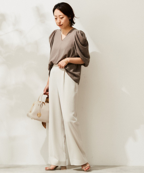 Liesse（リエス）の「ソフトストレートパンツ（その他パンツ・レディース・スミクロ/ライトベージュ/ピンクベージュ・S/M）」の15枚目の写真