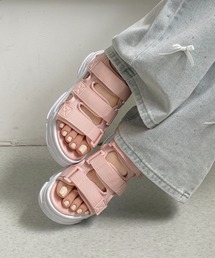 Shoes in Closet（シューズインクローゼット）の「+6.0㎝ 軽量 厚底 クッションソール  3本ベルト シンプル スポーツ サンダル 7485（サンダル）」