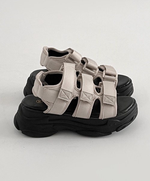 Shoes in Closet（シューズインクローゼット）の「《ストレスフリー》軽量厚底 高反発クッションソール  ベルクロ スポーツサンダル 7485（サンダル・レディース・アイボリー/ブラック×ホワイト/ブラック×ブラック/ブラウン系その他/ブラック×カーキ/ライトベージュ/ライトグリーン/ピンク/パープル/オレンジ/ブラック×シルバー/グレー/ダークブラウン/ライトピンク・M/L/LL/S/XS/3L/6L/4L/5L/XXS）」の18枚目の写真