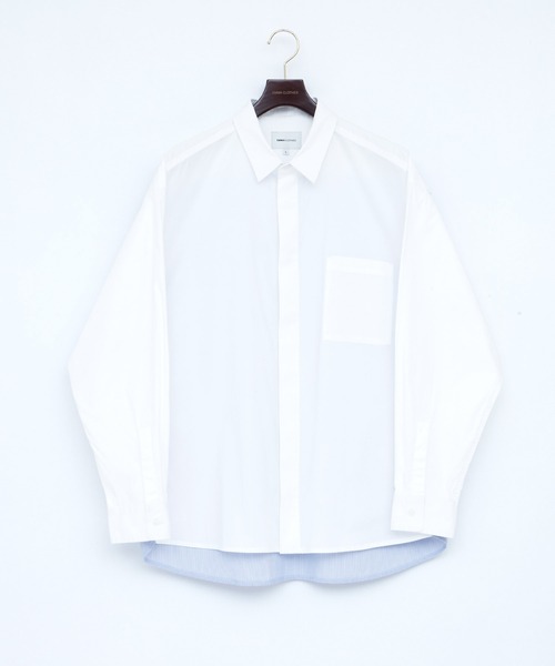 EMMA CLOTHES(エマクローズ)の「オーバーサイズストライプ切替シャツ【EMMA CLOTHES/エマクローズ】(シャツ/ブラウス・メンズ・ホワイト/サックスブルー・M/L)」の3枚目の写真