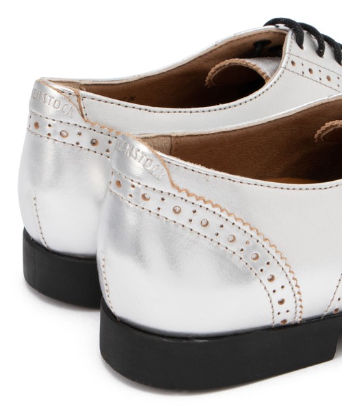ビルケン★LARAMIE LOW★38★24.5★美品★シルバー ビルケン☆LARAMIE LOW☆38☆24.5☆美品☆シルバー - メルカリ