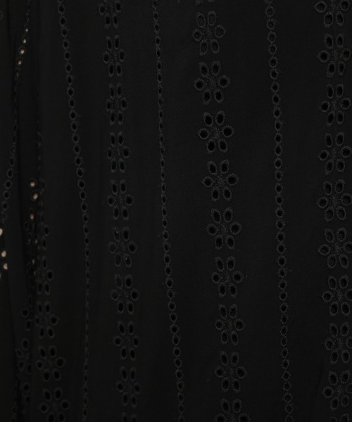 GLOBAL WORK（グローバルワーク）の「カットワークスキッパーブラウス/924441（シャツ/ブラウス・レディース・ホワイト/ブラック/ベージュ/ライトグリーン・SMALL/MEDIUM/LARGE）」の13枚目の写真