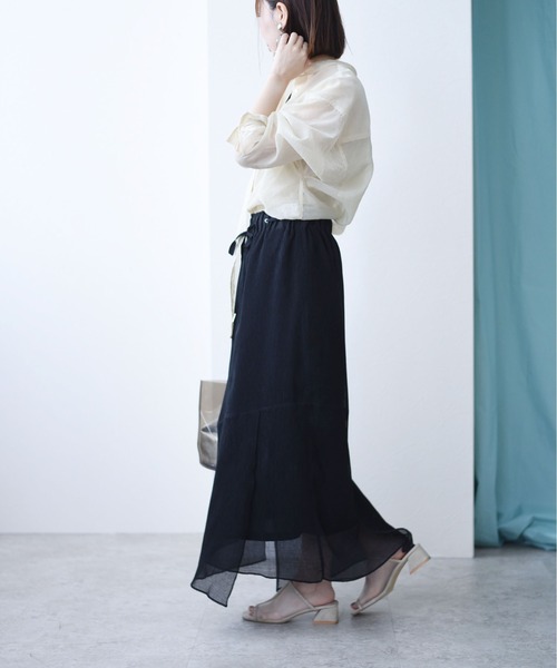 Eimee Law（エイミーロウ）の「プリーツ楊柳アイレットSK（スカート・レディース・チャコールグレー/ブラック/ベージュ・38）」の14枚目の写真