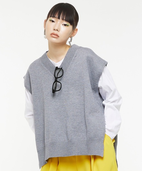 Narcissus（ナルシス）の「【Narcissus】Vニットベスト（ベスト・レディース・グリーン/グレー/ブラック・FREE）」の2枚目の写真