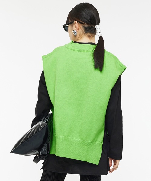 Narcissus（ナルシス）の「【Narcissus】Vニットベスト（ベスト・レディース・グリーン/グレー/ブラック・FREE）」の17枚目の写真