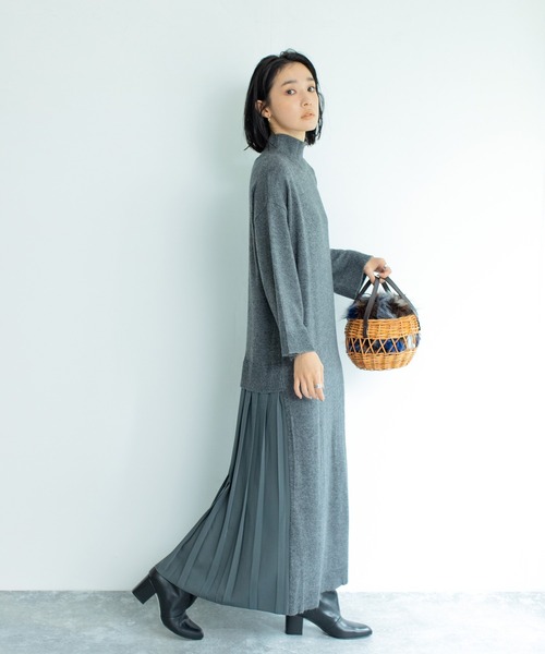 audrey and john wad(オードリーアンドジョンワッド)の「【Audrey and John Wad】2WAYプリーツニットワンピース(ワンピース・レディース・ブラウン系その他3/グレー系その他/ダークラベンダー/ブラック・FREE)」の6枚目の写真