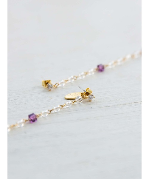 Honey Salon（ハニーサロン）の「キュービックロングピアス（ピアス（両耳用）・レディース・ホワイト/パープル・FREE）」の2枚目の写真