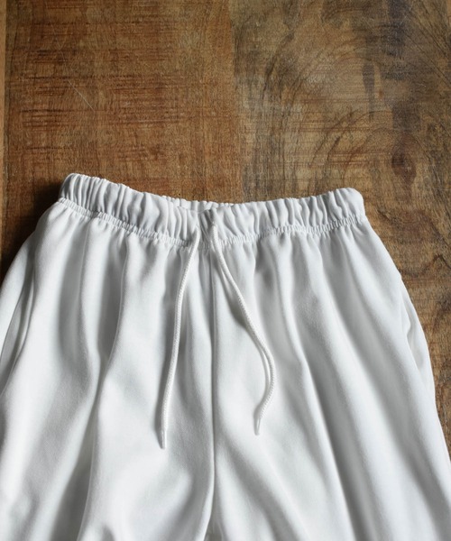 HWG_5（エイチダブルゴー）の「スウェットパンツ（その他パンツ・レディース・ホワイト/ブラック/ブルー・FREE）」の6枚目の写真