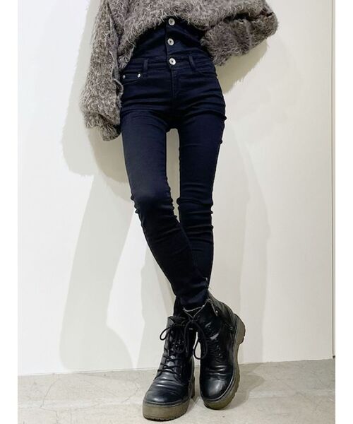 GYDA(ジェイダ)の「ハイウエストボタンスキニーデニム パンツ(デニムパンツ・レディース・ライトブルー/インディゴブルー・XX-SMALL/X-SMALL/SMALL/MEDIUM)」の8枚目の写真