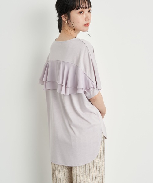 earth music&ecology(アースミュージックアンドエコロジー)の「バックフリルプルオーバー *(Tシャツ/カットソー・レディース・ホワイト/ラベンダー/ミント/サックスブルー・FREE)」の4枚目の写真