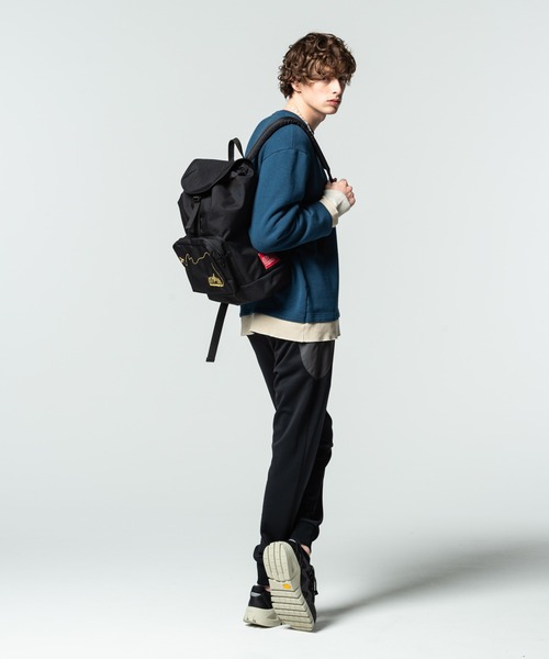glamb（グラム）の「Brain bee back pack by Manhattan Portage / ブレインビーバックパックバイマンハッタンポーテージ（バックパック/リュック・メンズ・ブラック・FREE）」の12枚目の写真