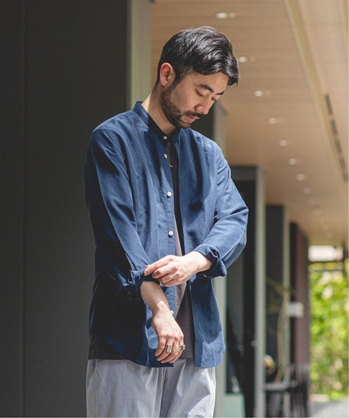 EDIFICE（エディフィス）の「テンセルリネン ポプリンバンドカラー シャツ（シャツ/ブラウス・メンズ・ホワイト/ブラック/ベージュ/ネイビー・SMALL/MEDIUM/LARGE/X-LARGE）」の7枚目の写真