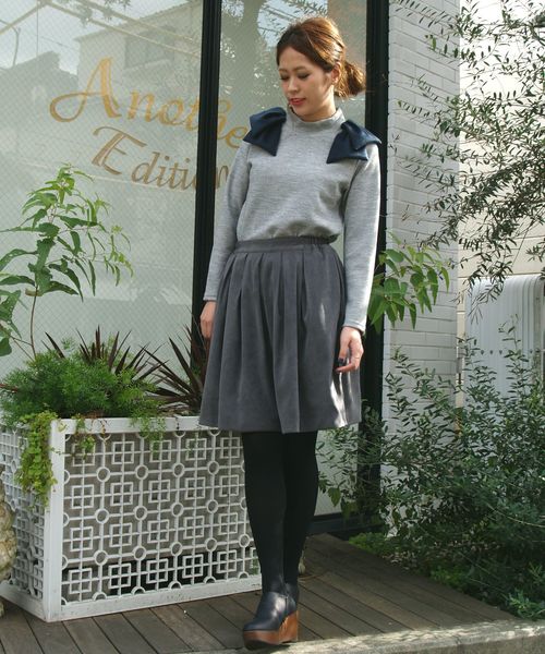 Another Edition（アナザーエディション）の「リボンショルダーハイネックプルオーバー/ AE RBN SHLD HI/N PO（Tシャツ/カットソー・レディース・オフホワイト/ブラック/グレー・フリー）」の16枚目の写真