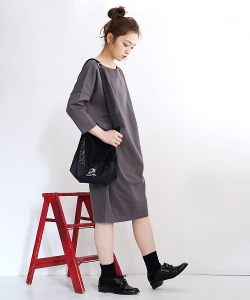 セール シミヘン加工 フレンチバスク ドロップショルダーコクーンワンピース ボーダー 無地 ワンピース Zootie ズーティー のファッション通販 Zozotown