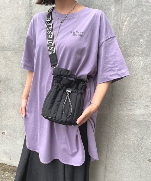 JUGLANS(ユグランス)の「☆ プリント入りスリットロングT(Tシャツ/カットソー・レディース・ホワイト/ベージュ/ラベンダー/レンガ・FREE)」の1枚目の写真