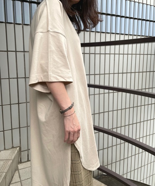 JUGLANS(ユグランス)の「☆ プリント入りスリットロングT(Tシャツ/カットソー・レディース・ホワイト/ベージュ/ラベンダー/レンガ・FREE)」の22枚目の写真