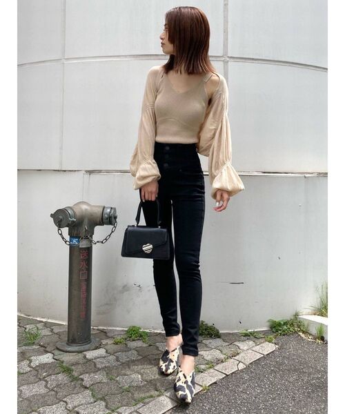 EMODA(エモダ)の「シャーリングボレロニットセット(カーディガン/ボレロ・レディース・ベージュ/ブラック/グリーン・FREE)」の6枚目の写真