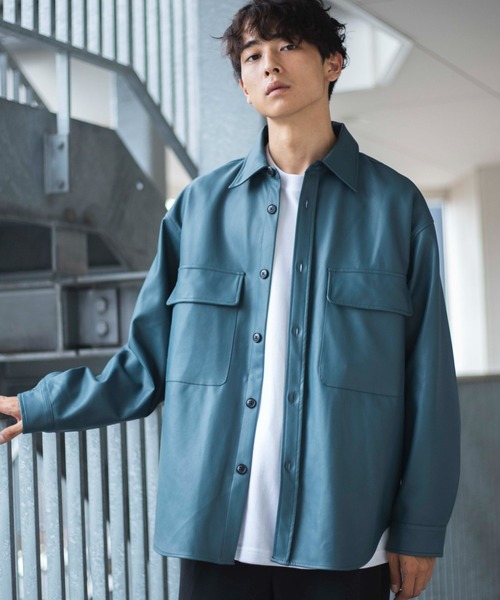 WEGO（ウィゴー）の「WEGO/フェイクレザービッグシルエットシャツ（シャツ/ブラウス・メンズ・ブラック/グリーン系その他・MEDIUM/LARGE）」の2枚目の写真