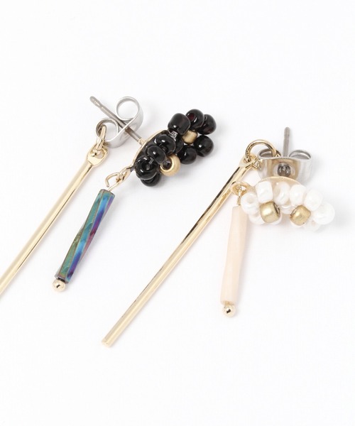 niko and...(ニコアンド)の「プチビーズデザインキャッチピアス(ピアス(両耳用)・レディース・イエロー/ブラック/アイボリー・0)」の6枚目の写真