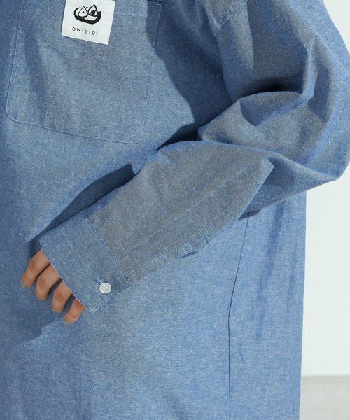 ONIGIRI（オニギリ）の「ボーイフレンドシャツ（シャツ/ブラウス・レディース・ホワイト/ストライプ/ブルー系・FREE）」の14枚目の写真