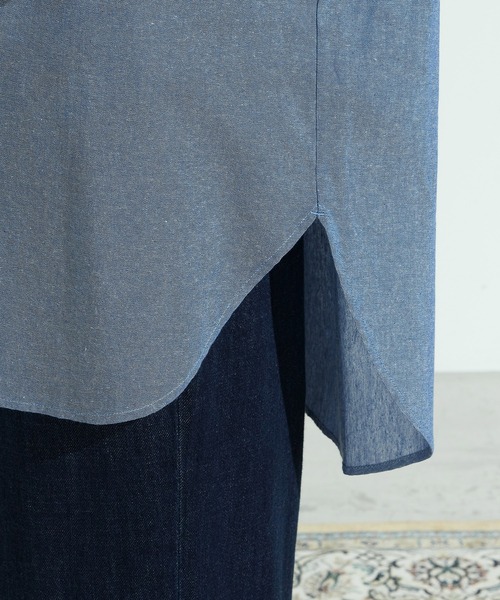 ONIGIRI（オニギリ）の「ボーイフレンドシャツ（シャツ/ブラウス・レディース・ホワイト/ストライプ/ブルー系・FREE）」の11枚目の写真