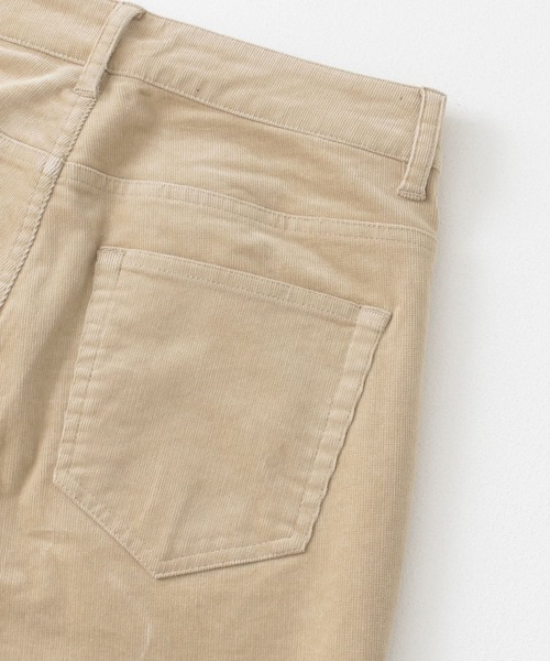 URBAN RESEARCH（アーバンリサーチ）の「カットオフコーデュロイスリムパンツ（その他パンツ・レディース・ベージュ/オフホワイト/ブラウン系その他/ブルー系その他・38/36）」の7枚目の写真