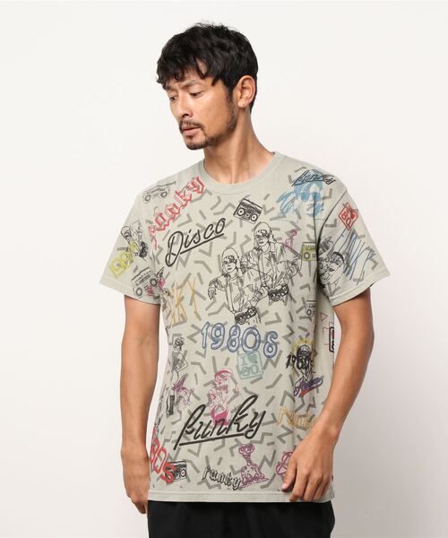 Kare/ME（カーミー）の「Kare/ME（カーミー）1980総柄Tシャツ（Tシャツ/カットソー・メンズ・ベージュ/ピンク/ホワイト・MEDIUM/LARGE）」の2枚目の写真