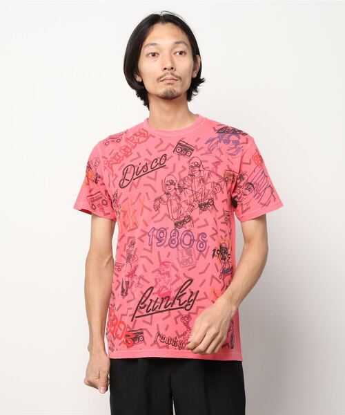 Kare/ME（カーミー）の「Kare/ME（カーミー）1980総柄Tシャツ（Tシャツ/カットソー・メンズ・ベージュ/ピンク/ホワイト・MEDIUM/LARGE）」の3枚目の写真