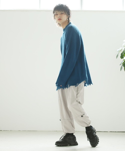 G.O.C（ジーオーシー）の「ダメージクルーネックニット（ニット/セーター・メンズ・ブラック/グレー/オフホワイト/ブルー/モカ/ブルー系その他/ワイン/グレイッシュベージュ/パープル・MEDIUM/LARGE）」の11枚目の写真