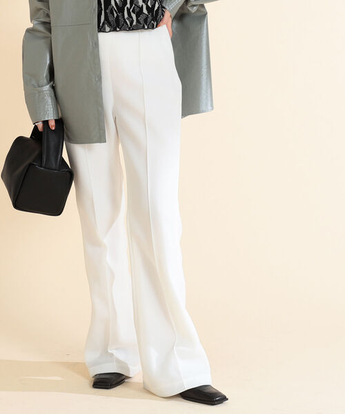 Ray BEAMS（レイビームス）の「Ray BEAMS / シアー ダンボール パンツ（その他パンツ・レディース・ホワイト/チャコールグレー・1/0）」の7枚目の写真