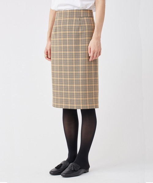 KASHIYAMA（カシヤマ）の「＜ウォッシャブル＞ウルコ チェックスリムタイトスカート（スカート・レディース・ベージュ系その他/ブラウン系その他・マルチサイズ）」の9枚目の写真