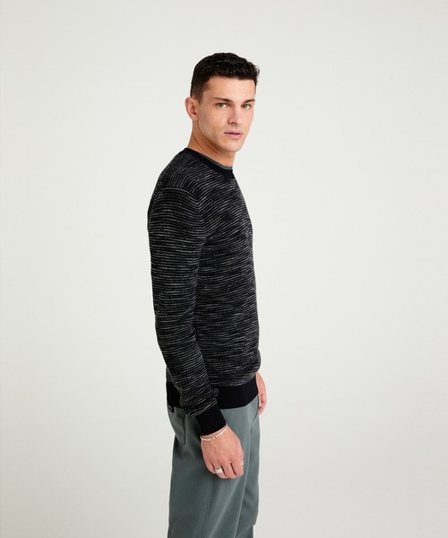 SISLEY(シスレー)の「総柄ラウンドネックニット・セーター(ニット/セーター・メンズ・ネイビー/ダークグレー・SMALL/MEDIUM/LARGE)」の10枚目の写真