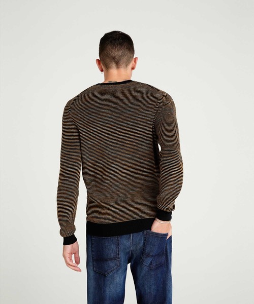 SISLEY(シスレー)の「総柄ラウンドネックニット・セーター(ニット/セーター・メンズ・ネイビー/ダークグレー・SMALL/MEDIUM/LARGE)」の6枚目の写真