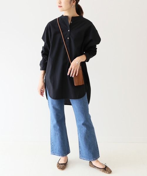 SLOBE IENA（スローブイエナ）の「ブロードギャザーノーカラーシャツ【手洗い可能】◆（シャツ/ブラウス・レディース・ホワイト/ブラック/キャメル・FREE）」の14枚目の写真