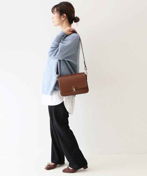 SLOBE IENA（スローブイエナ）の「ブロードギャザーノーカラーシャツ【手洗い可能】◆（シャツ/ブラウス・レディース・ホワイト/ブラック/キャメル・FREE）」の16枚目の写真