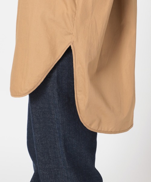 SLOBE IENA（スローブイエナ）の「ブロードギャザーノーカラーシャツ【手洗い可能】◆（シャツ/ブラウス・レディース・ホワイト/ブラック/キャメル・FREE）」の18枚目の写真