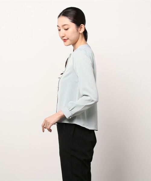 TRUDEA(トルディア)の「防シワ加工パールボタンスキッパーブラウス(シャツ/ブラウス・レディース・ホワイト/ミント・SMALL/MEDIUM/LARGE)」の19枚目の写真