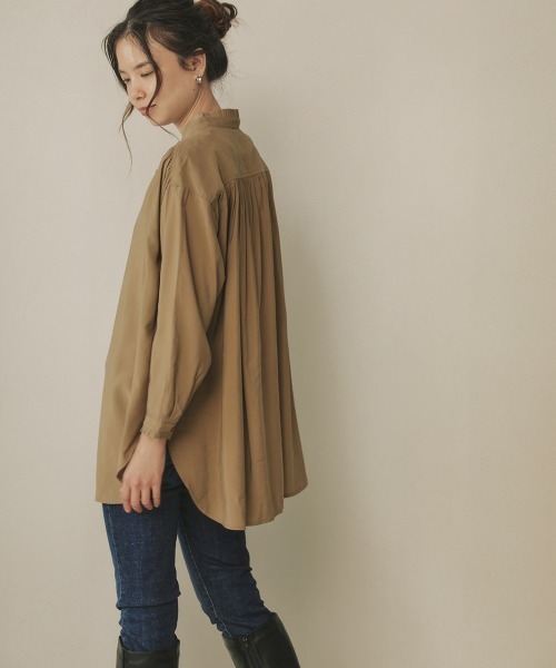 Bou Jeloud（ブージュルード）の「スタンドタックシャツチュニック（シャツ/ブラウス・レディース・オフホワイト/カーキ/A・FREE）」の16枚目の写真