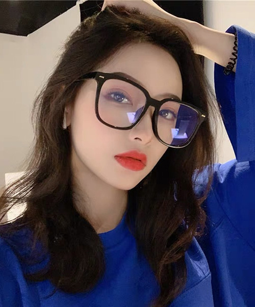 c.u.l（シーユーエル）の「【c.u.l】ユニセックス ビッグフレームメガネ 伊達メガネ cula278（メガネ・レディース・グレー/ブラック/ブラウン/クリア・FREE）」の6枚目の写真