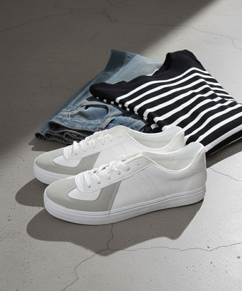 AAA（トリプルエー）の「AAA+ インジェクションミリタリースニーカー（スニーカー・レディース・ホワイト/ブラック/ダークブラウン/ネイビー/ベージュ/ブラウン/ホワイト×ホワイト/カーキ/ブラック×ブラック・44/40/38/39/41/42/43/36/45/37/35）」の3枚目の写真