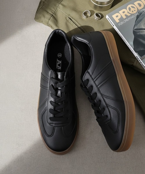 AAA（トリプルエー）の「AAA+ インジェクションミリタリースニーカー（スニーカー・レディース・ホワイト/ブラック/ダークブラウン/ネイビー/ベージュ/ブラウン/ホワイト×ホワイト/カーキ/ブラック×ブラック・44/40/38/39/41/42/43/36/45/37/35）」の4枚目の写真