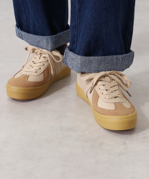 AAA（トリプルエー）の「AAA+ インジェクションミリタリースニーカー（スニーカー・レディース・ホワイト/ブラック/ダークブラウン/ネイビー/ベージュ/ブラウン/ホワイト×ホワイト/カーキ/ブラック×ブラック・44/40/38/39/41/42/43/36/45/37/35）」の10枚目の写真