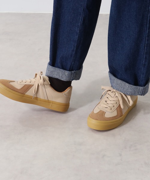 AAA（トリプルエー）の「AAA+ インジェクションミリタリースニーカー（スニーカー・レディース・ホワイト/ブラック/ダークブラウン/ネイビー/ベージュ/ブラウン/ホワイト×ホワイト/カーキ/ブラック×ブラック・44/40/38/39/41/42/43/36/45/37/35）」の11枚目の写真