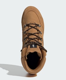 adidas（アディダス）の「テレックス スノーピッチ COLD.RDY 