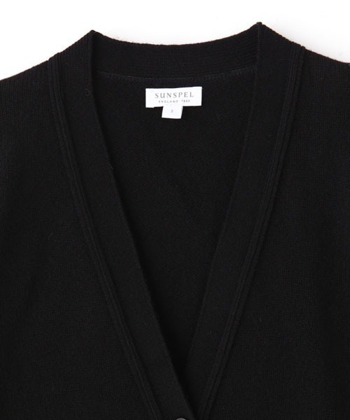 SUNSPEL(サンスペル)の「WOMEN’S LAMBSWOOL(カーディガン/ボレロ・レディース・ブラック/ナチュラル・2)」の3枚目の写真