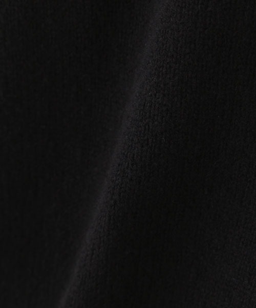 SUNSPEL(サンスペル)の「WOMEN’S LAMBSWOOL(カーディガン/ボレロ・レディース・ブラック/ナチュラル・2)」の6枚目の写真